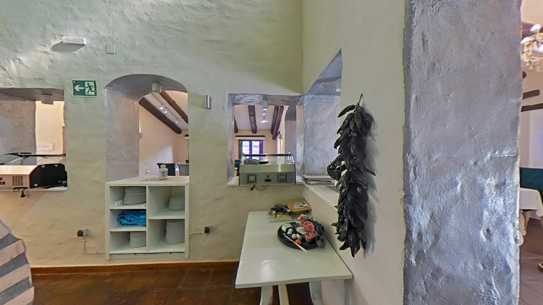 Venta de local en Estepona