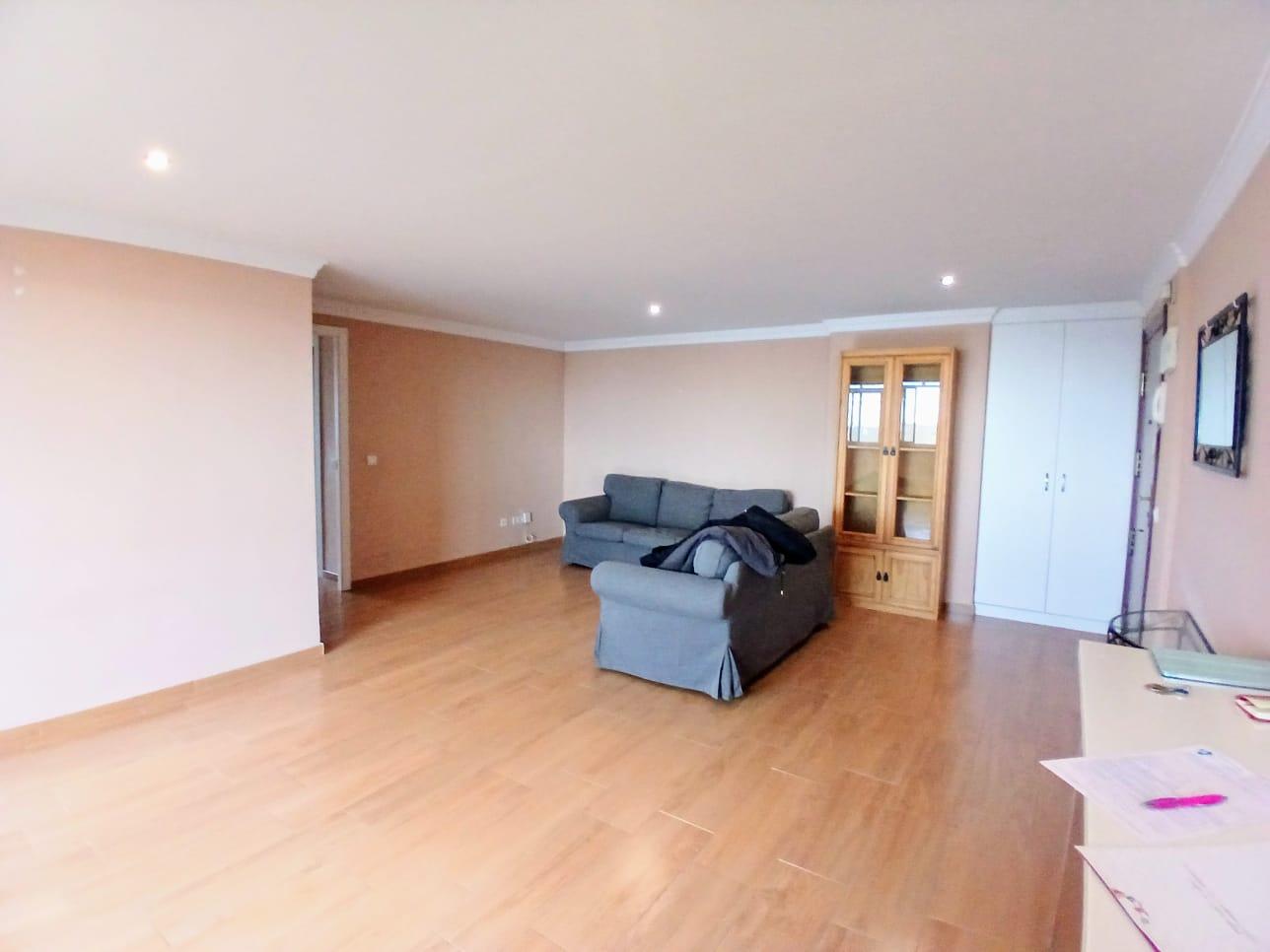 Venta de piso en San Pedro de Alcántara