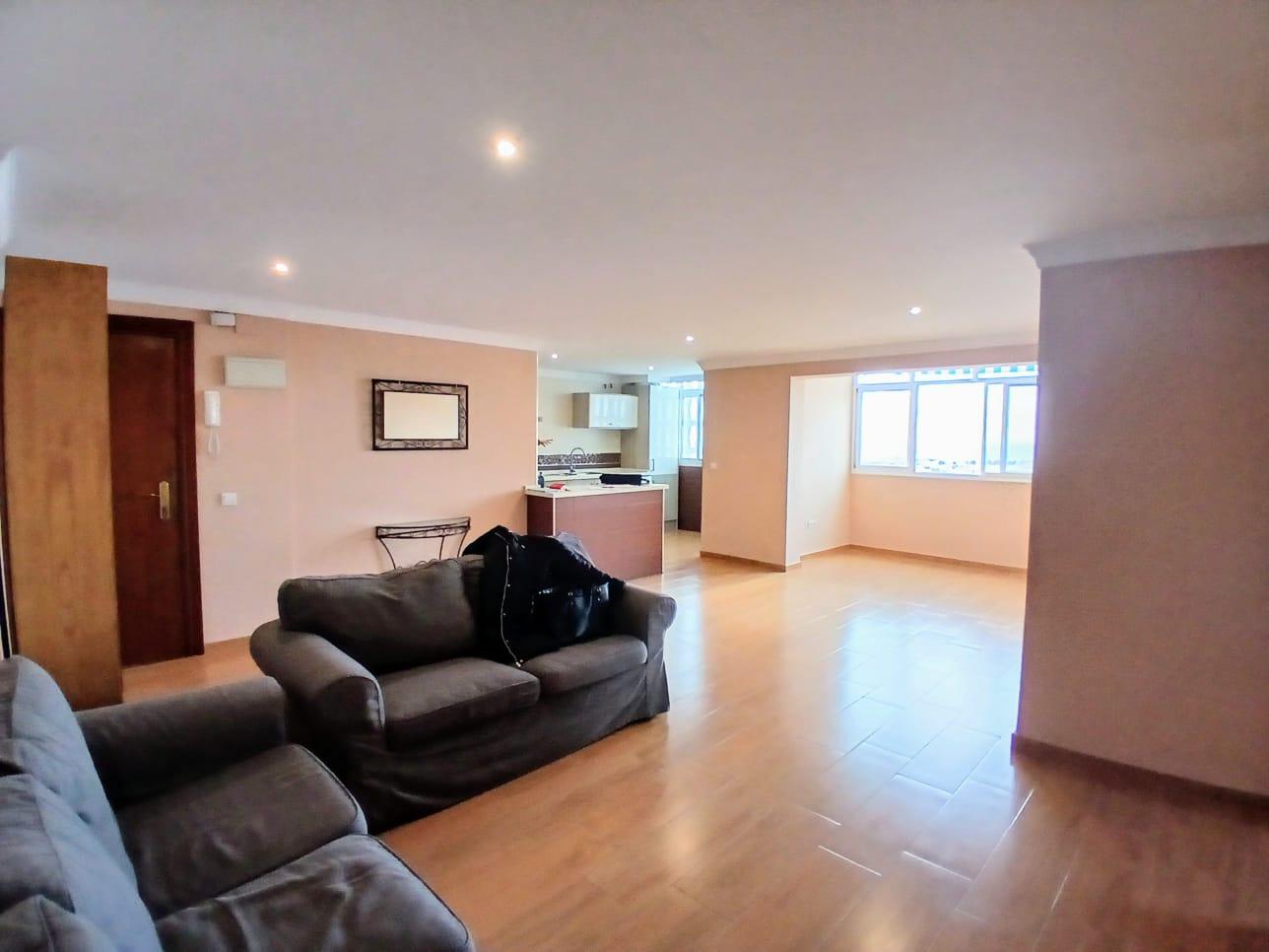 Venta de piso en San Pedro de Alcántara