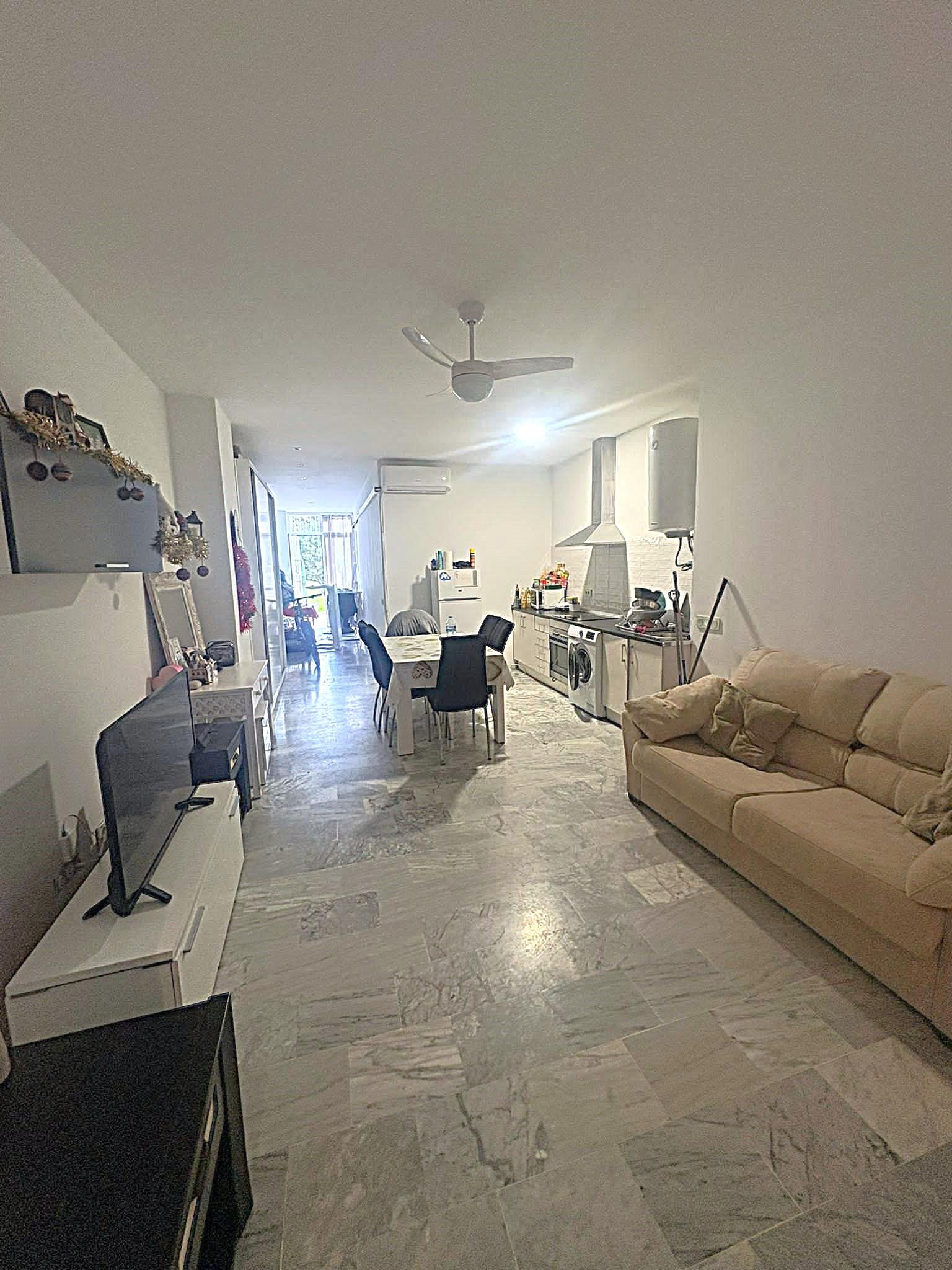 Venta de piso en Estepona