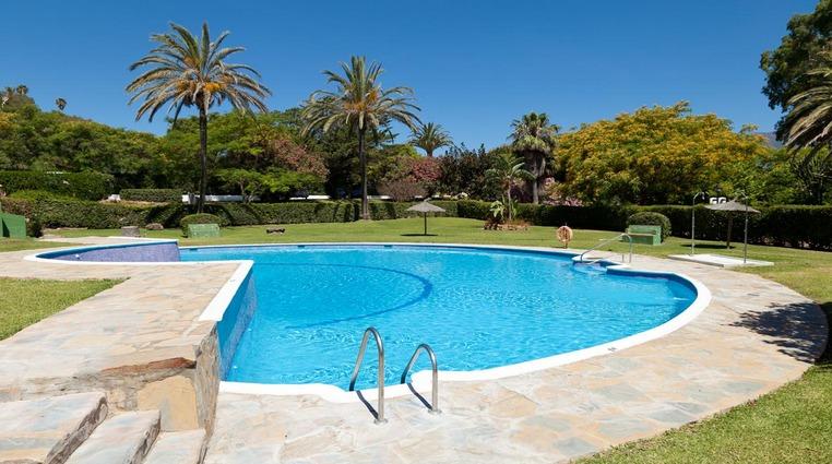 Venta de piso en Estepona