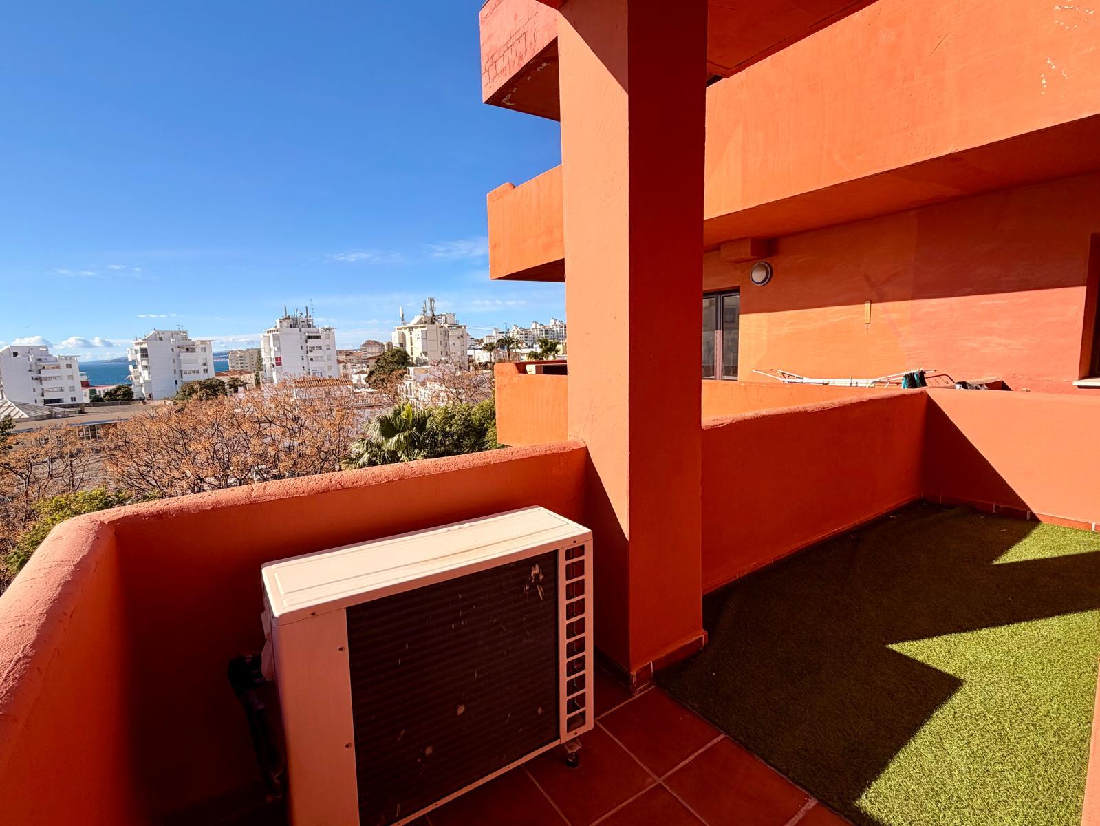 Venta de piso en Estepona