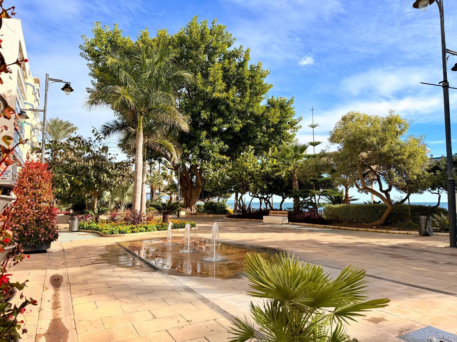 Venta de piso en Estepona