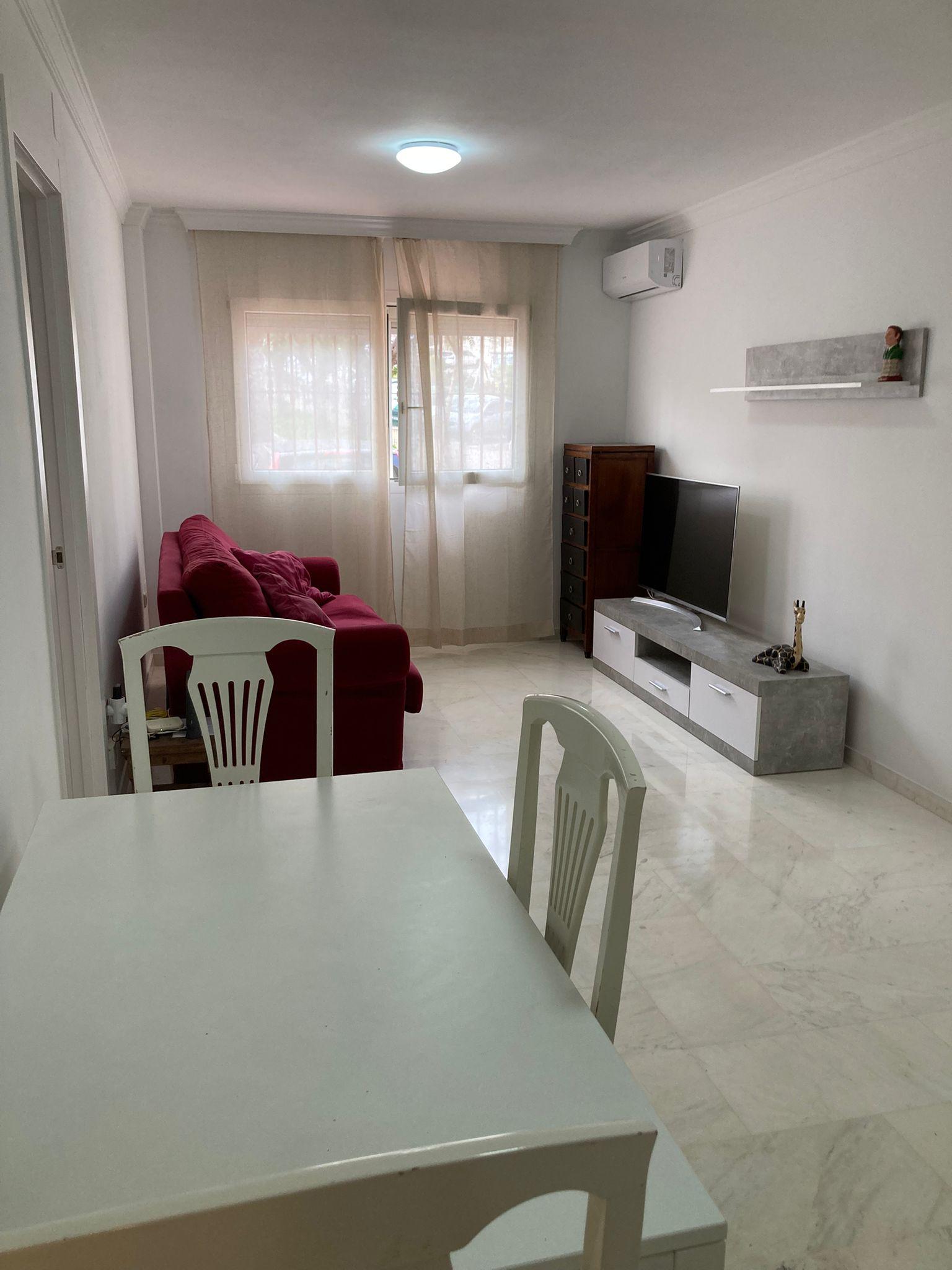 Venta de piso en Estepona