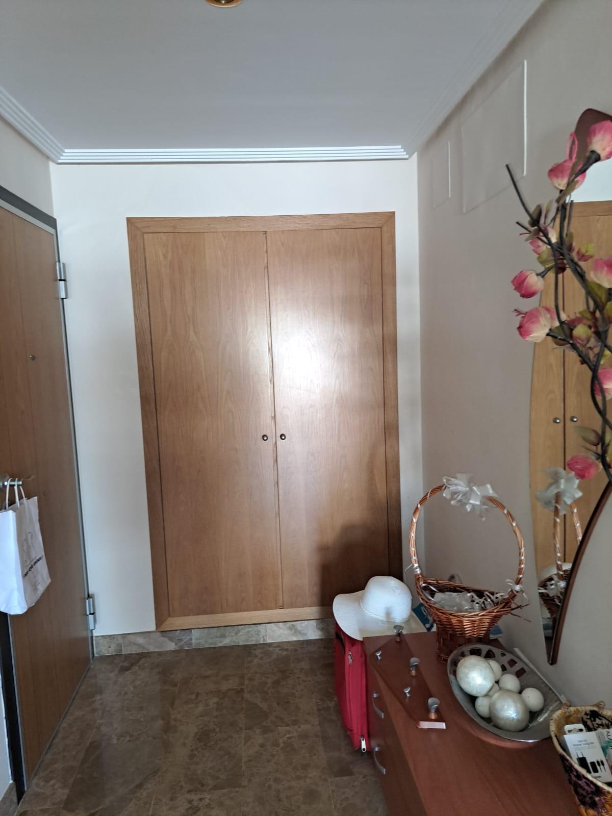 Venta de piso en Estepona