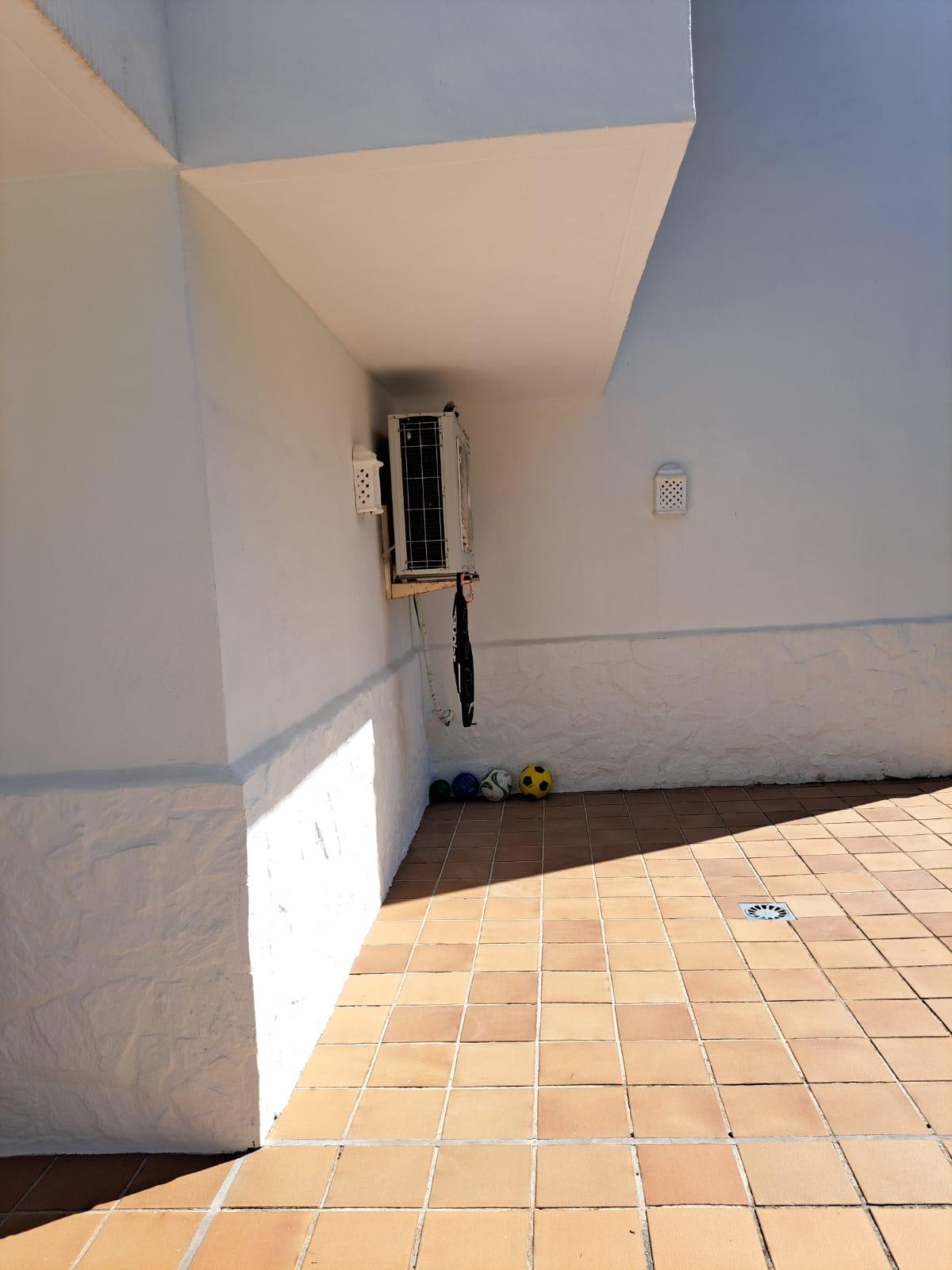 Venta de piso en Estepona