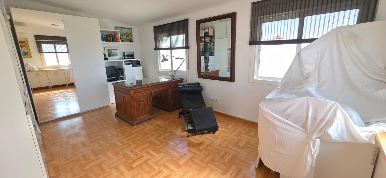 Venta de casa en Estepona