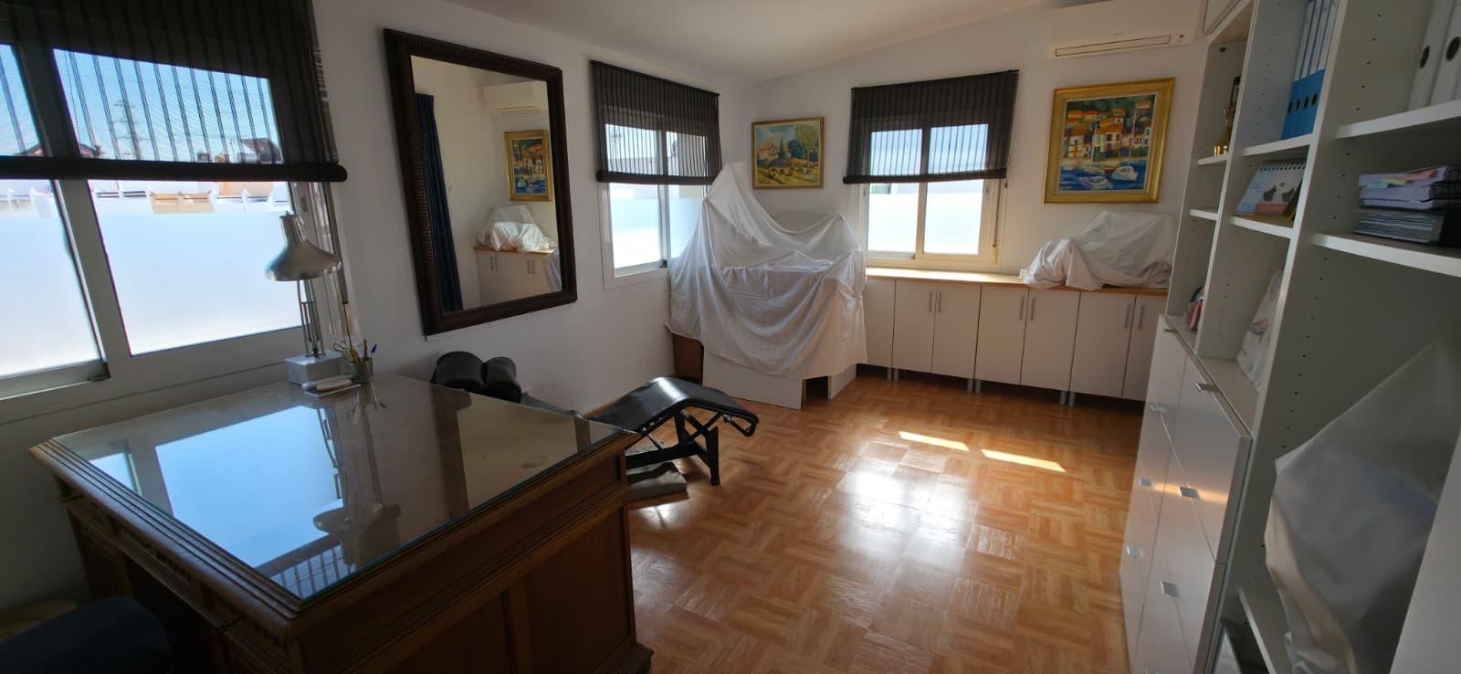 Venta de casa en Estepona