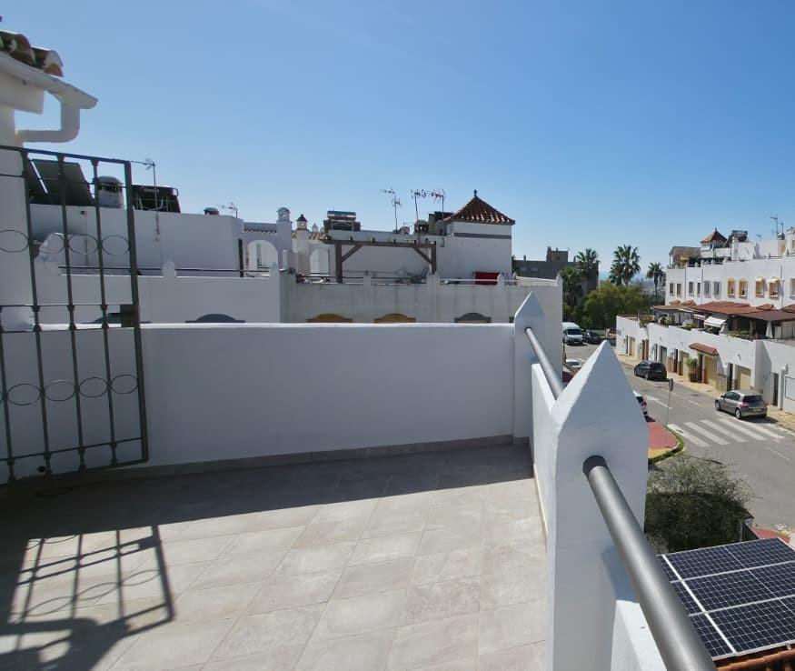 Venta de casa en Estepona
