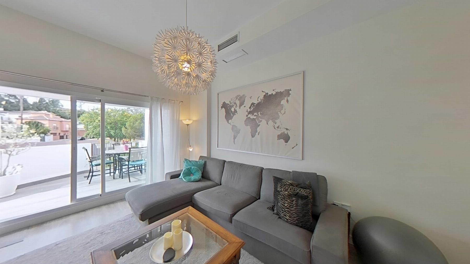 Venta de piso en San Pedro de Alcántara