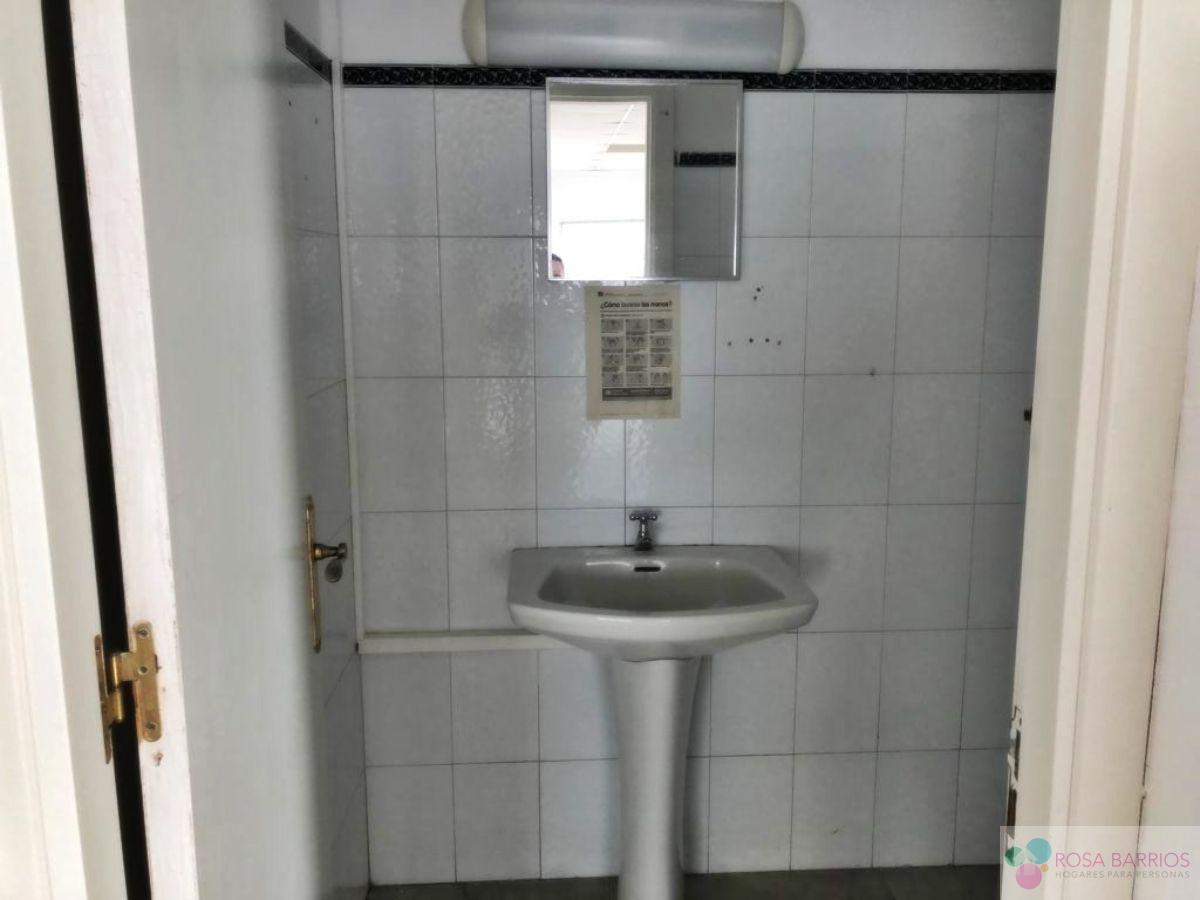 For sale of commercial in San Pedro de Alcántara