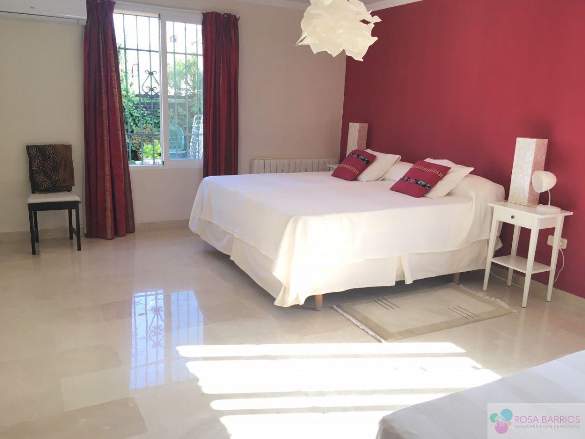 Zu verkaufen von villa in
 Marbella