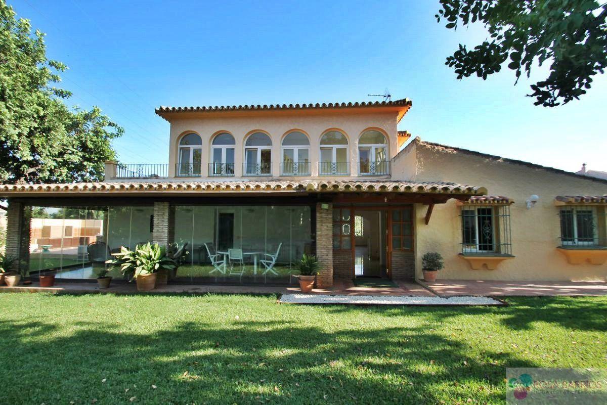 Zu verkaufen von villa in
 Marbella