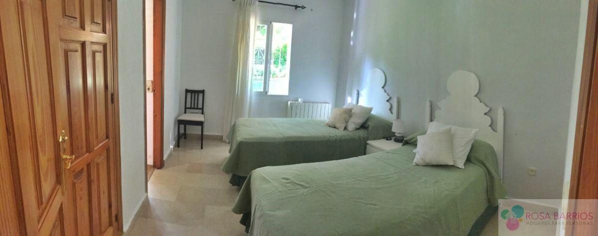 Zu verkaufen von villa in
 Marbella