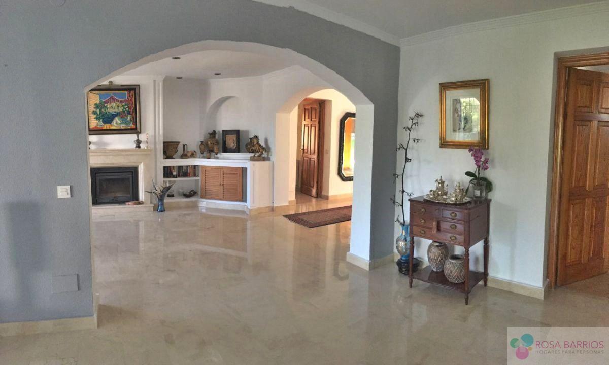 Zu verkaufen von villa in
 Marbella