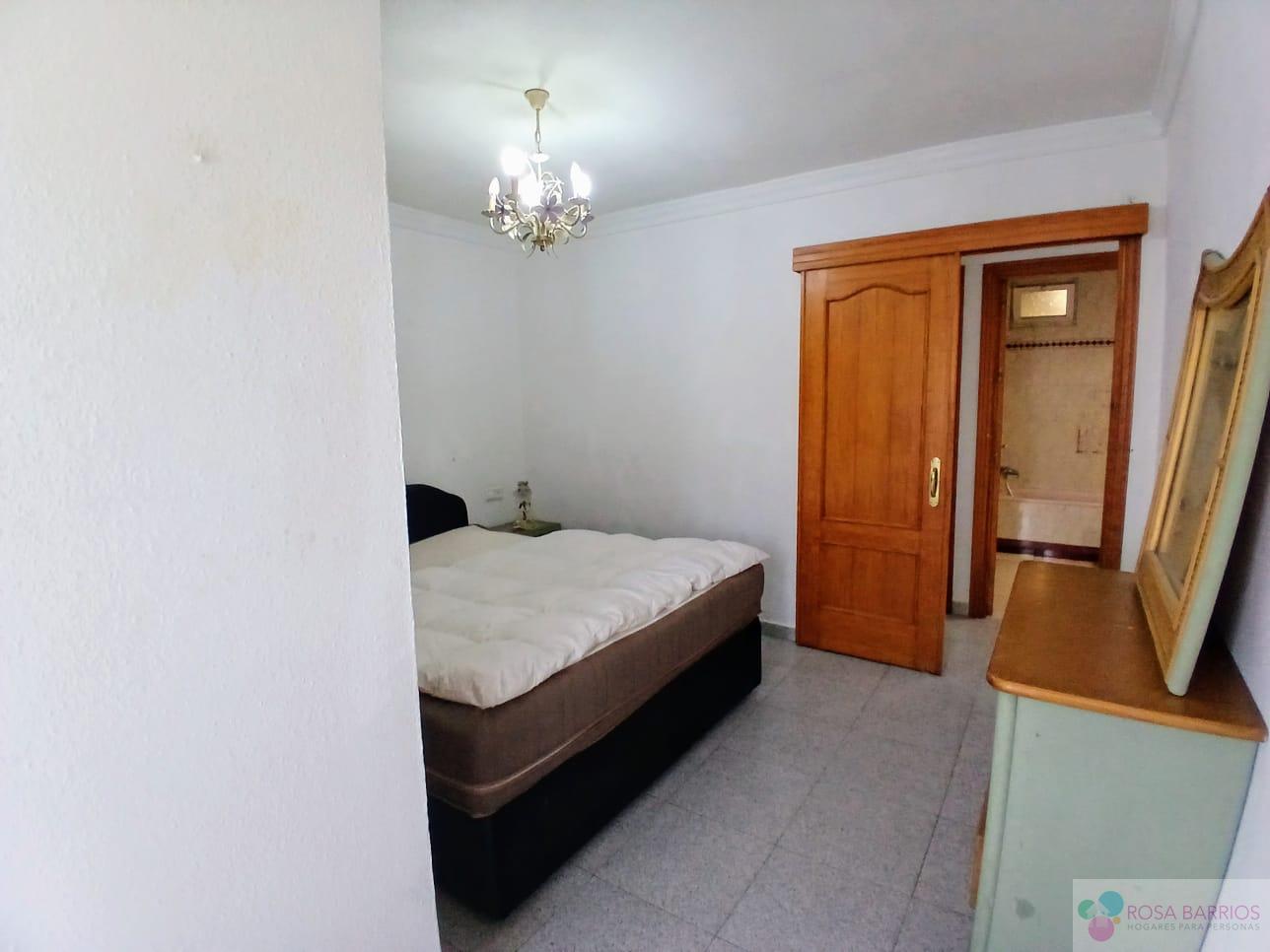 For sale of flat in San Pedro de Alcántara