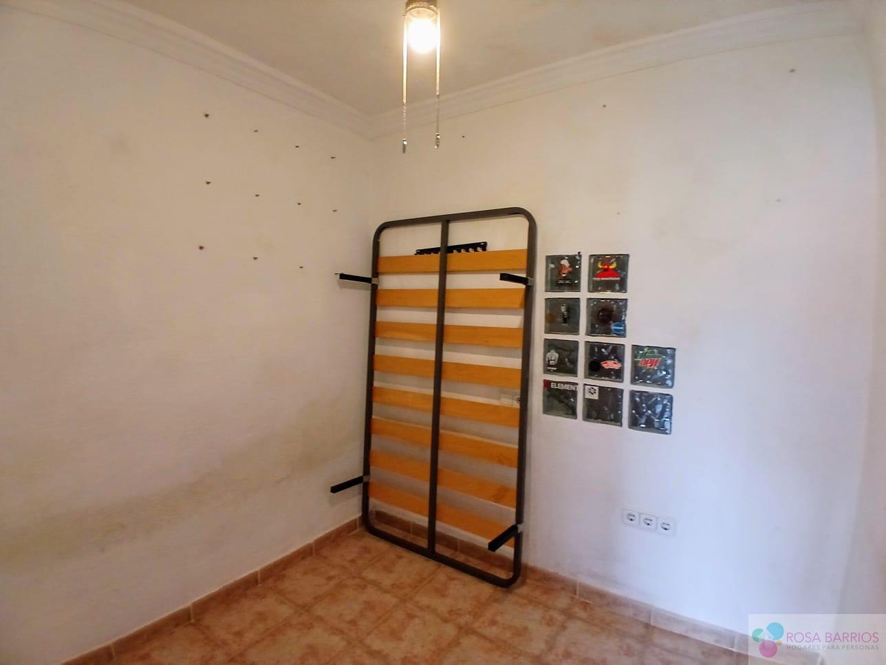For sale of flat in San Pedro de Alcántara