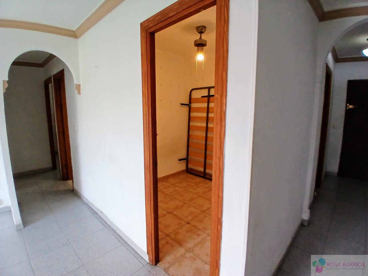 For sale of flat in San Pedro de Alcántara