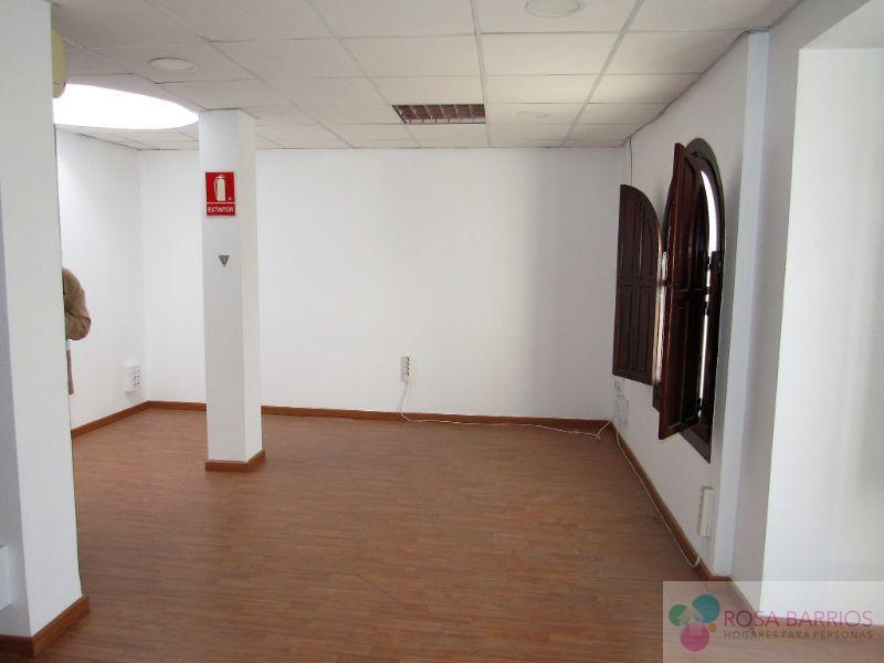 For rent of office in San Pedro de Alcántara