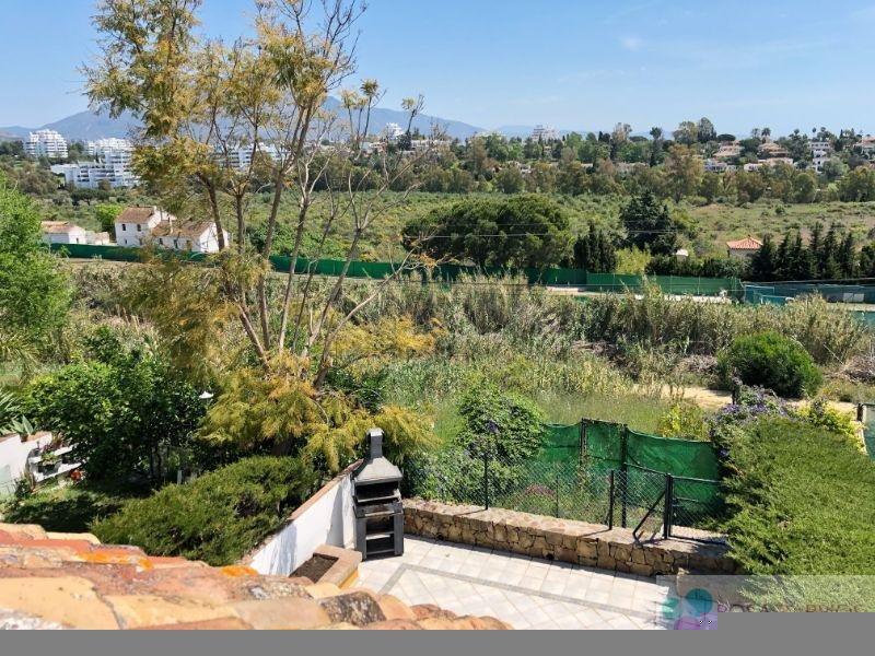 Zu verkaufen von haus in
 Estepona