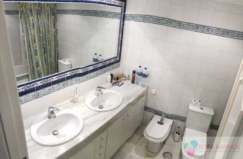 Zu verkaufen von haus in
 Estepona