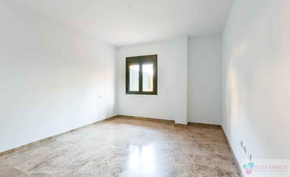 For sale of flat in San Pedro de Alcántara