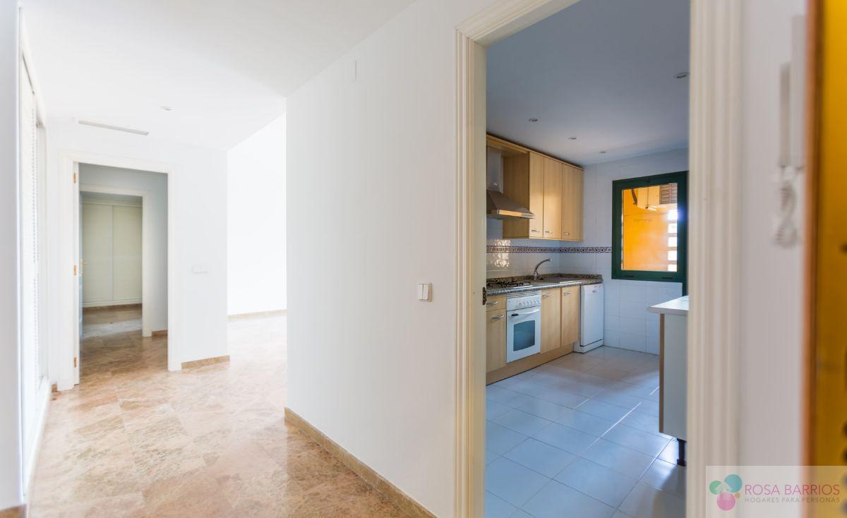 For sale of flat in San Pedro de Alcántara