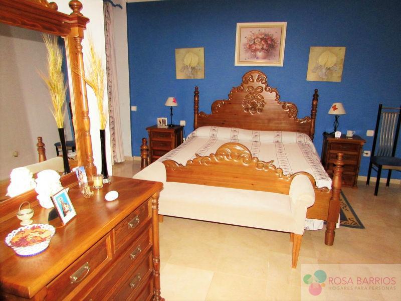 For sale of house in San Pedro de Alcántara