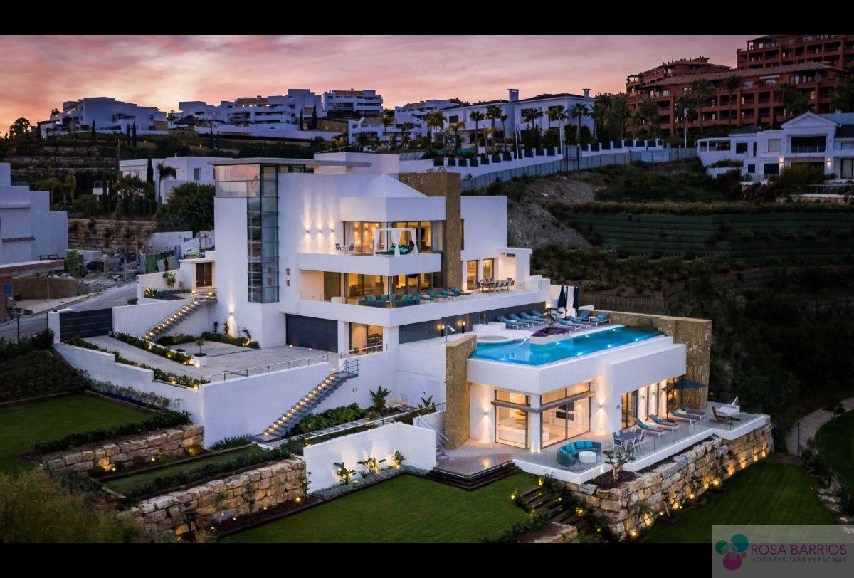 For rent of villa in Benahavís