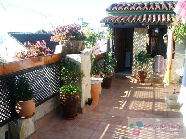 For sale of commercial in Marbella