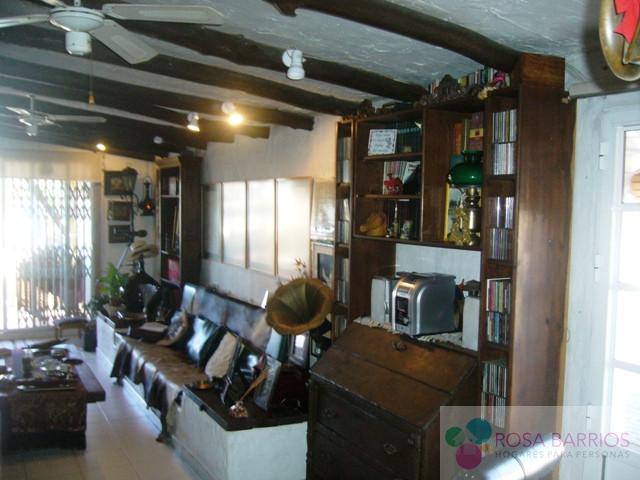 For sale of commercial in Marbella