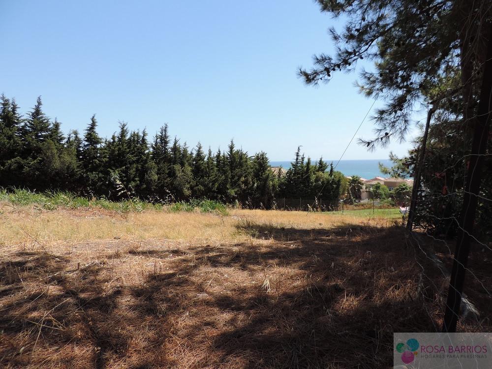 For sale of land in Estepona