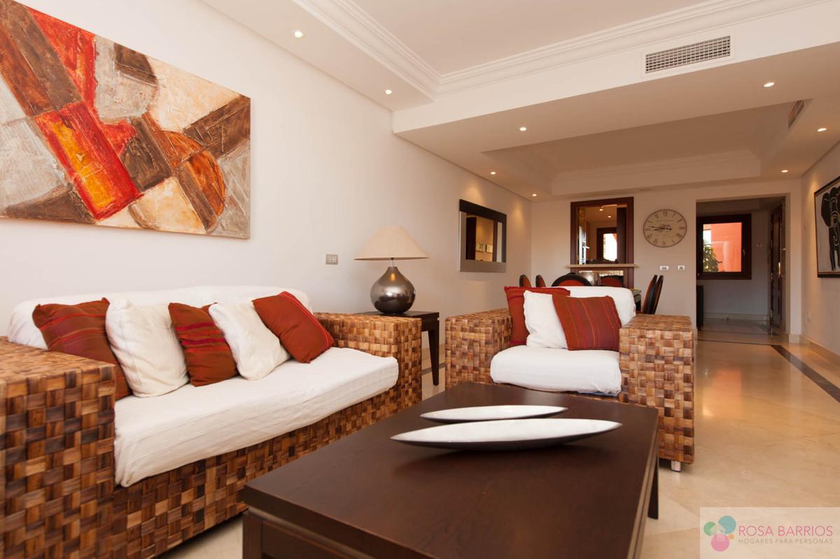For sale of apartment in Estepona