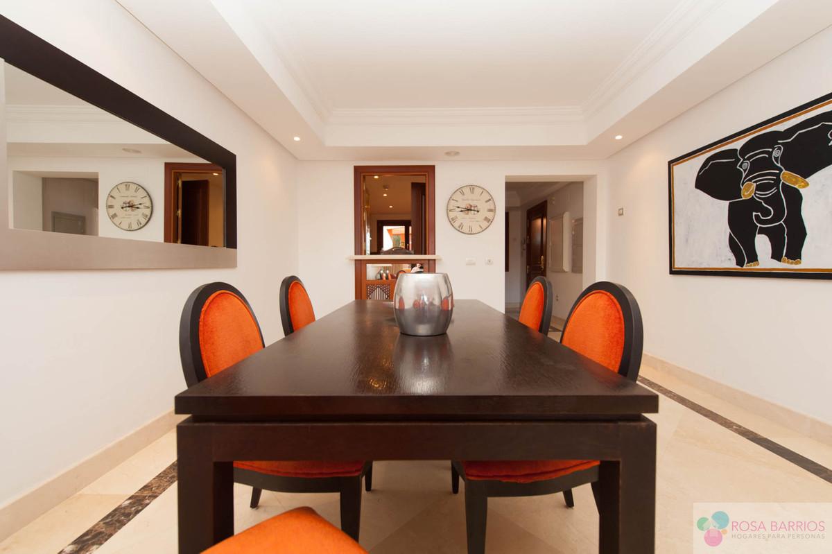 For sale of apartment in Estepona
