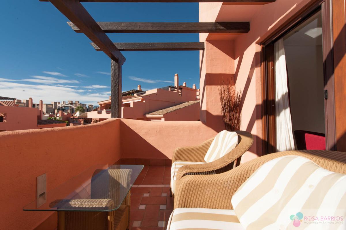 For sale of apartment in Estepona