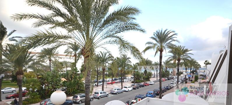 Venta de local comercial en Puerto Banús