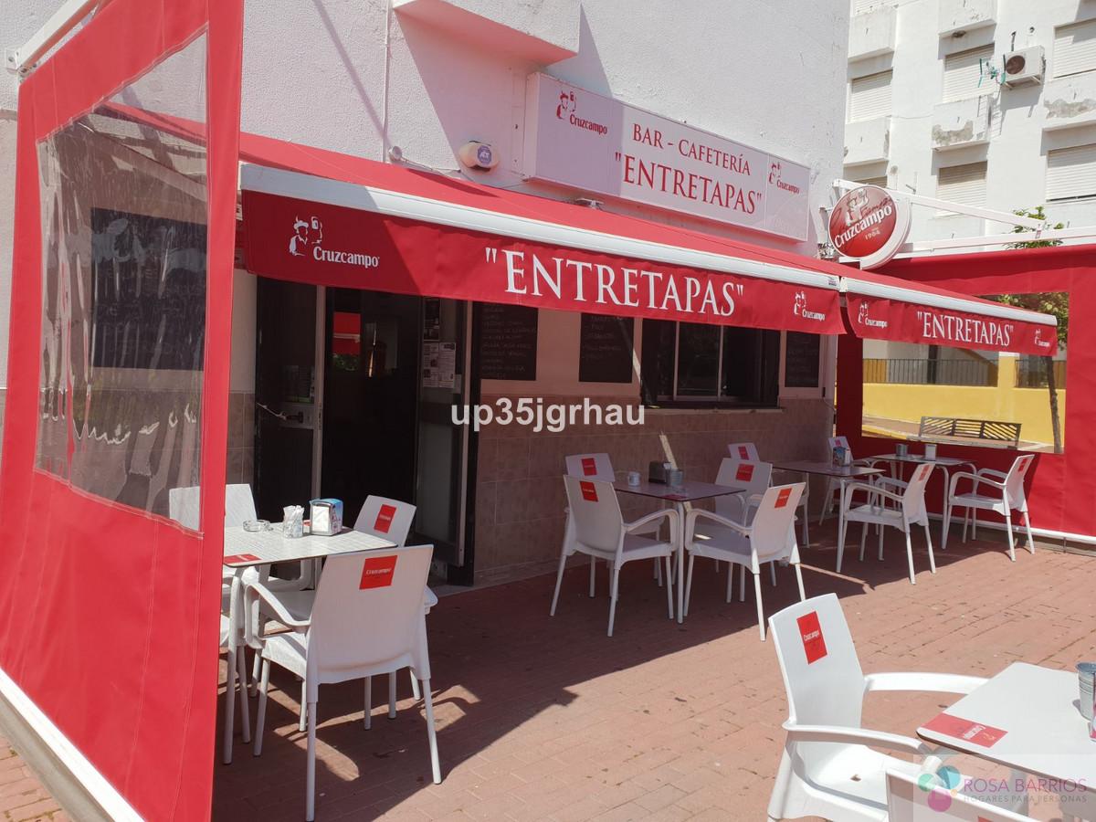 For sale of commercial in Estepona
