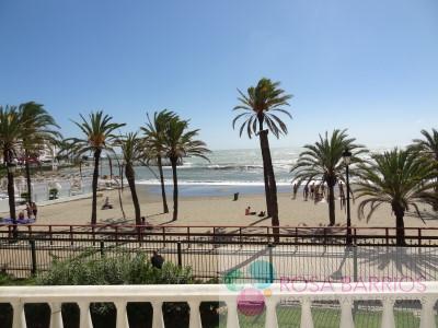 For sale of apartment in Puerto Banús