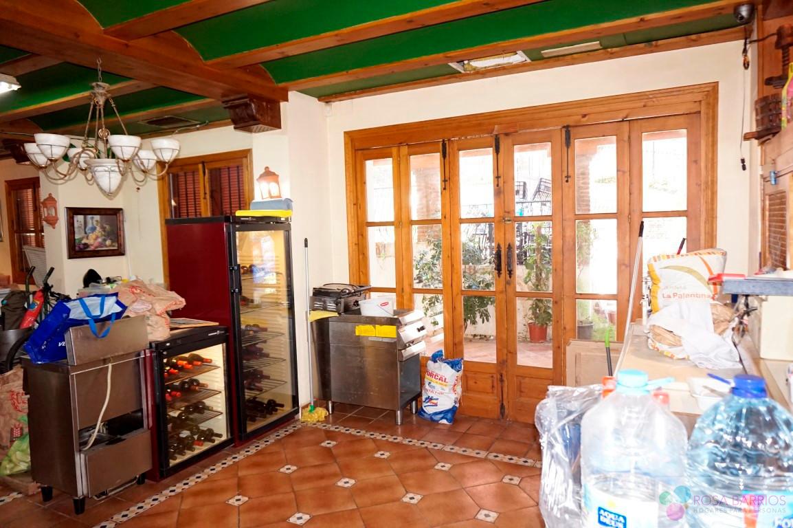 For sale of commercial in Marbella