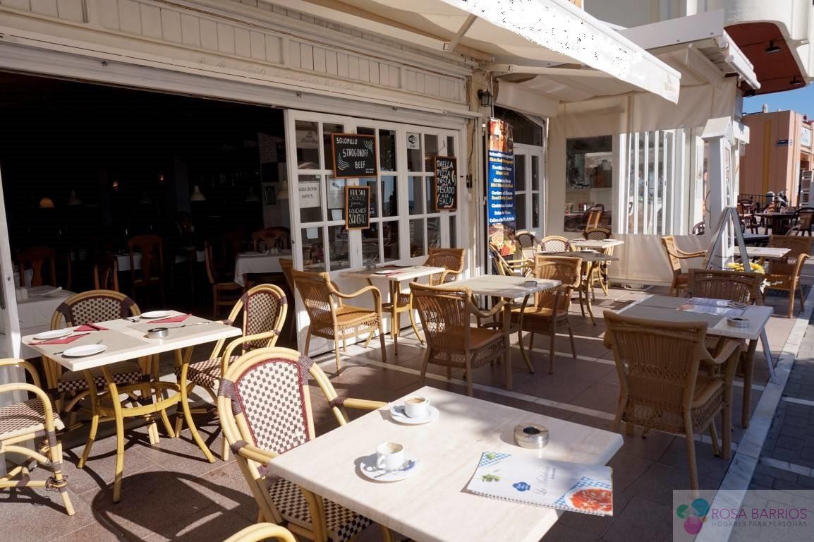 For sale of commercial in Marbella