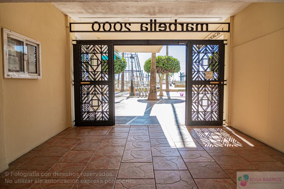 For sale of commercial in Marbella