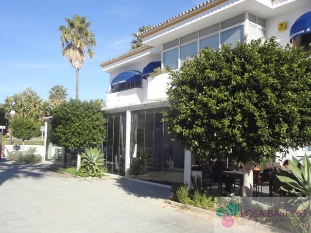 For sale of commercial in Marbella