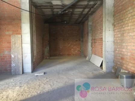 Venta de local comercial en Estepona