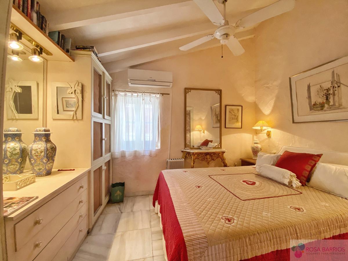 Zu verkaufen von villa in
 Marbella