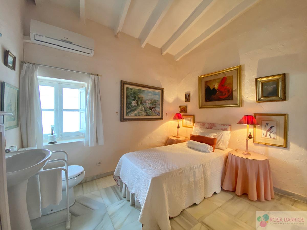 Zu verkaufen von villa in
 Marbella