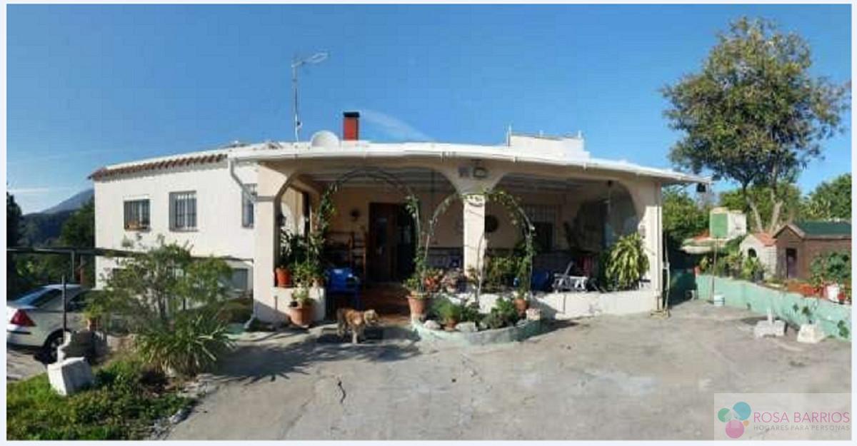 Zu verkaufen von grundstück in
 Estepona