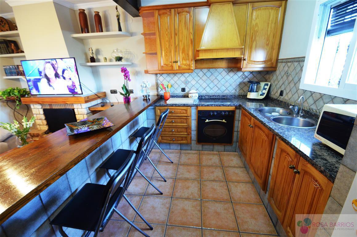 For sale of villa in Estepona