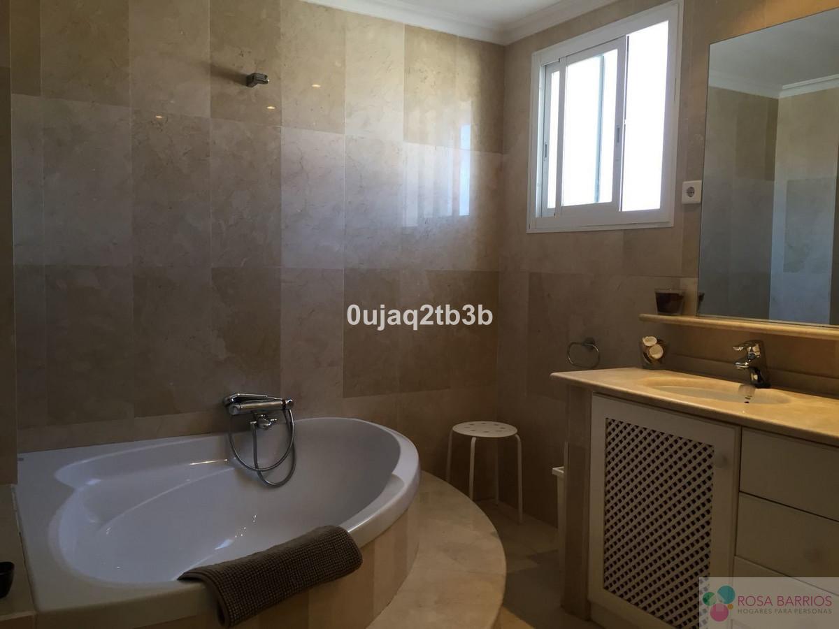 Zu verkaufen von penthouse in
 Puerto Banús