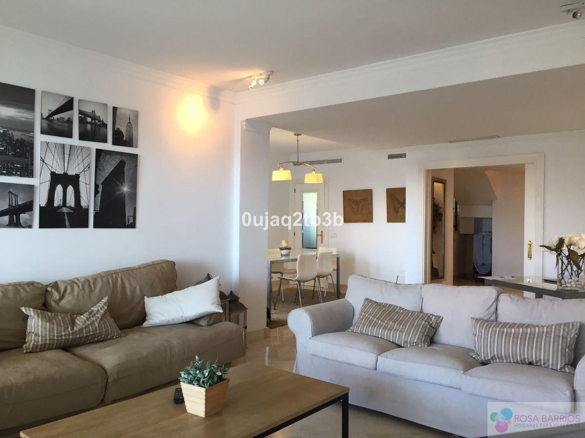 Zu verkaufen von penthouse in
 Puerto Banús