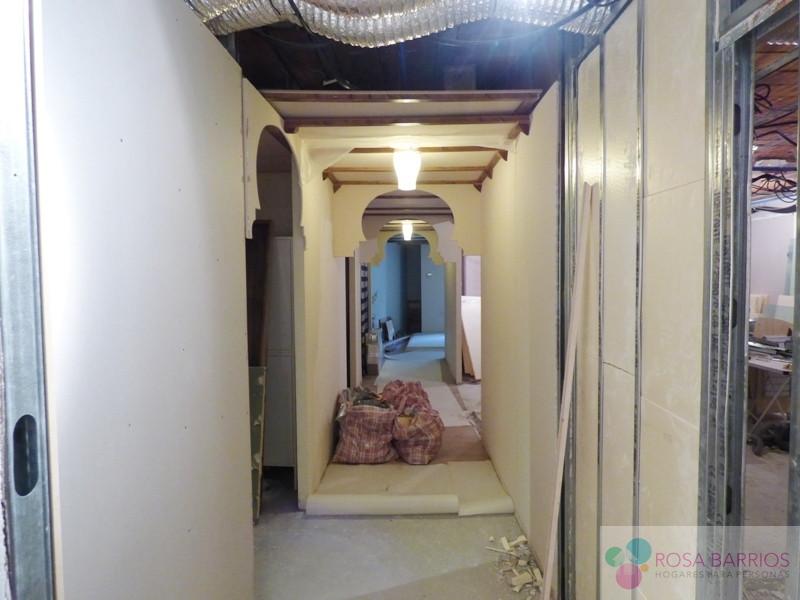 For sale of commercial in Marbella